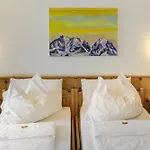 酒店 Suisse, Swiss Alpine Charm 3*