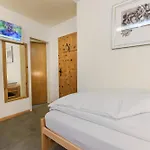 Suisse, Swiss Alpine Charm