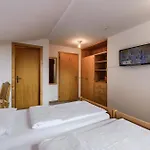 Suisse, Swiss Alpine Charm 3* Poschiavo