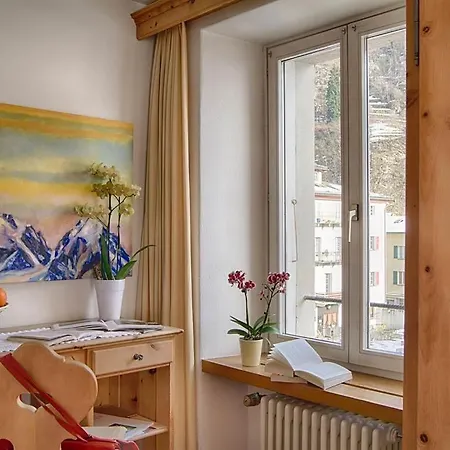 Hotel Suisse & Traditional Fondue Stube