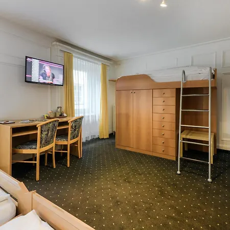 Suisse, Charming Alpine Poschiavo