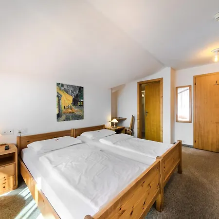 Suisse, Charming Alpine