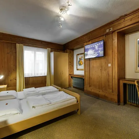 Suisse, Charming Alpine Poschiavo