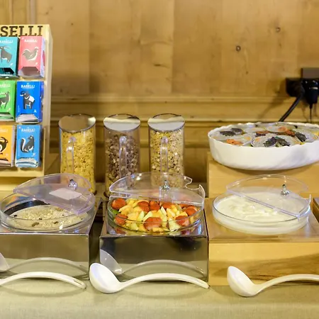 Hotell Suisse, Charming Alpine 3*