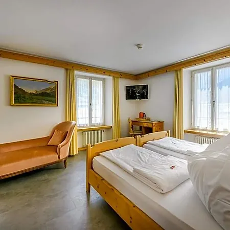 Suisse, Swiss Alpine Charm Hotel 3*