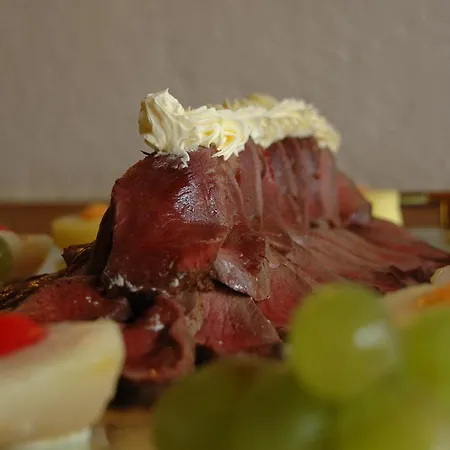 Hotel Suisse & Traditional Fondue Stube Poschiavo