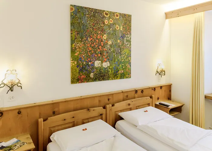 Suisse, Charming Alpine 波斯基亚沃