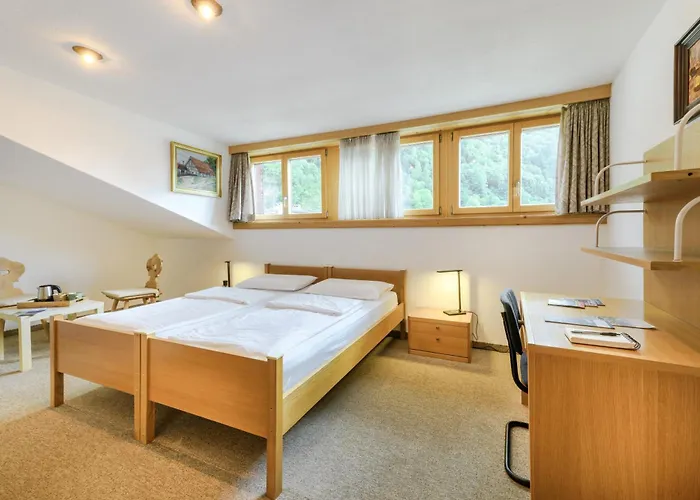 Otel Suisse, Charming Alpine