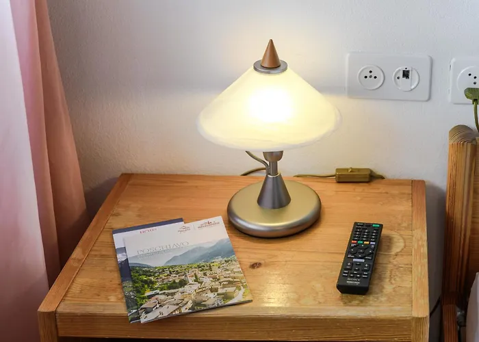 Suisse, Charming Alpine Otel Poschiavo