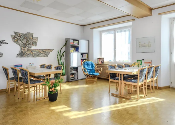 Suisse, Swiss Alpine Charm