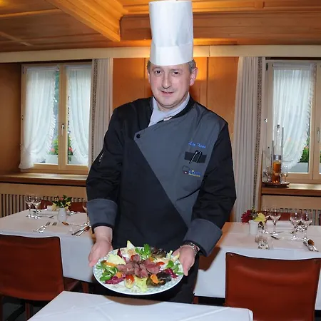 Suisse & Traditional Fondue Stube Hotel 3*