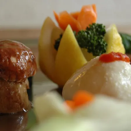 Hotel Suisse & Traditional Fondue Stube
