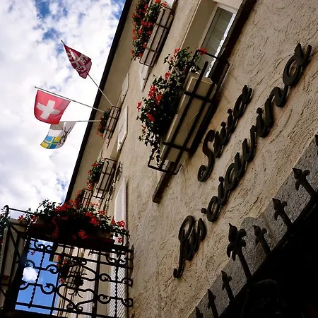 Hotel Suisse & Traditional Fondue Stube 3*