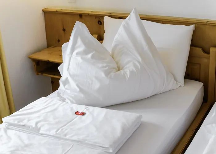 Hotel Suisse, Charming Alpine Poschiavo