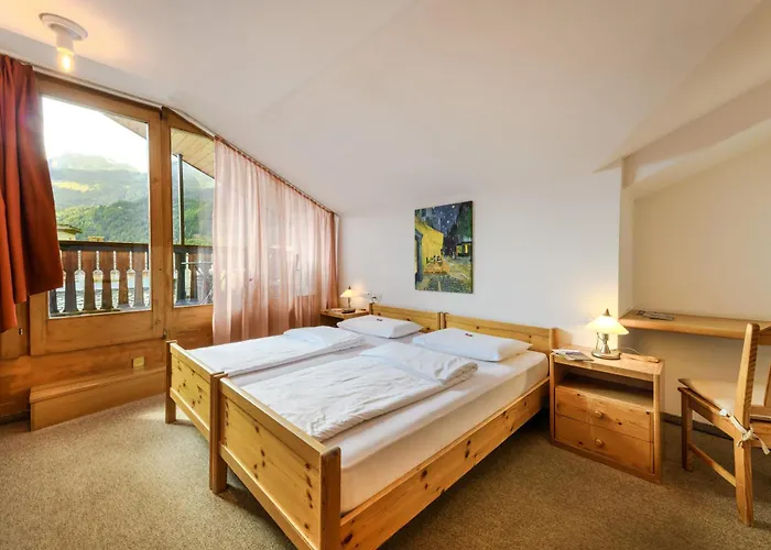 Hotel Suisse, Charming Alpine Poschiavo