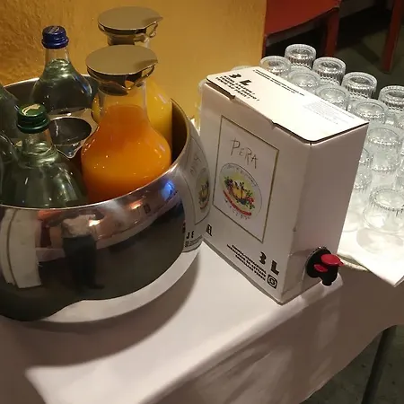 Hotel Suisse & Traditional Fondue Stube Poschiavo