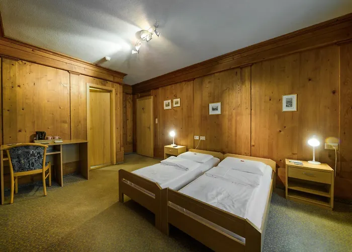 Szálloda Suisse, Charming Alpine 3*